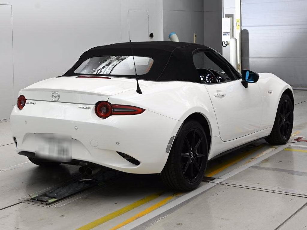 MAZDA ROADSTER