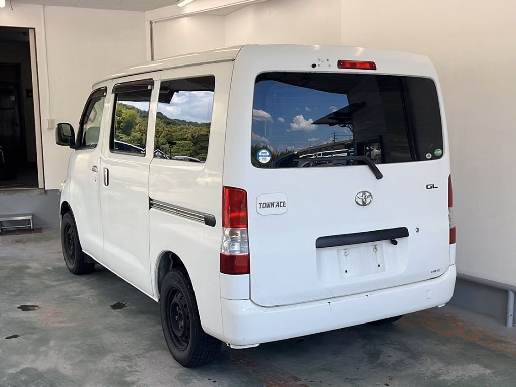TOYOTA LITE ACE