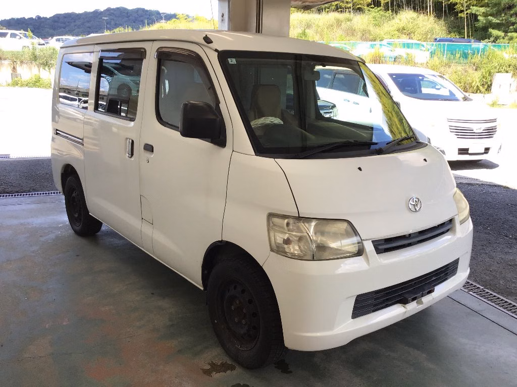 TOYOTA LITE ACE