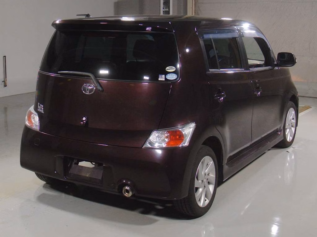TOYOTA BB