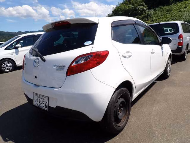MAZDA DEMIO