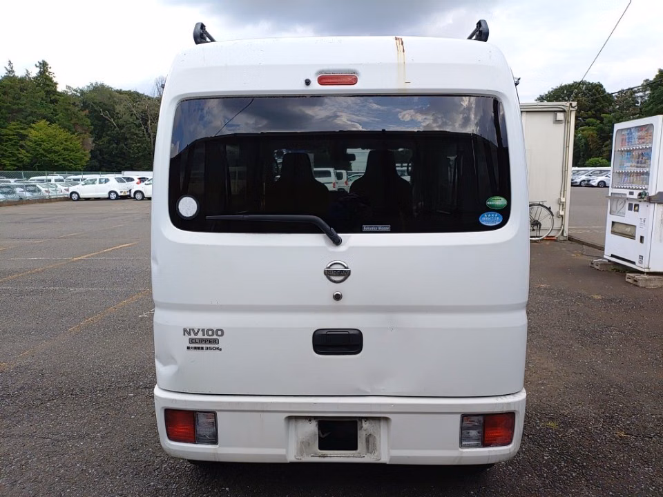 NISSAN NV100 CLIPPER