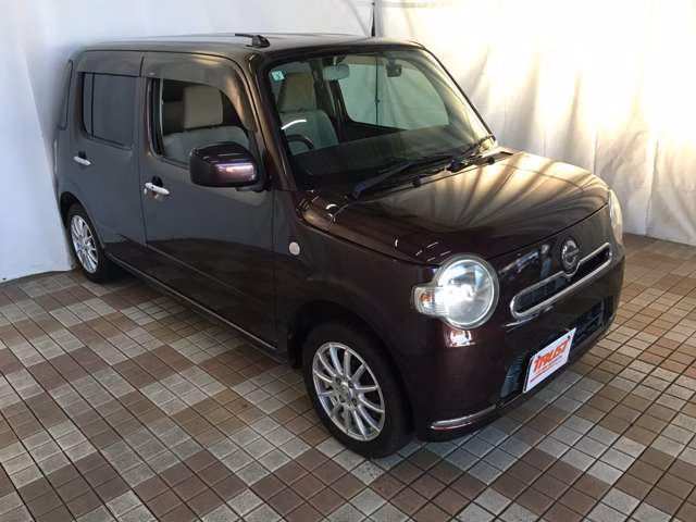 Daihatsu Mira Cocoa