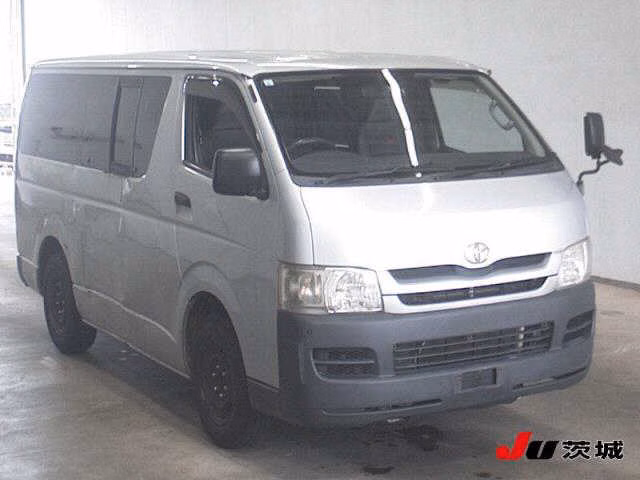 Toyota Regius Ace