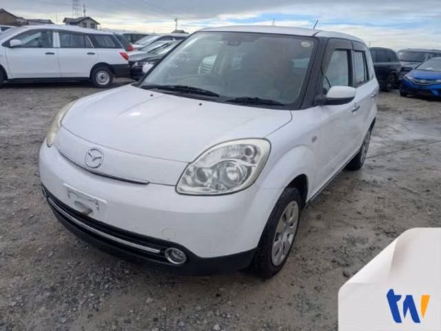 MAZDA VERISA