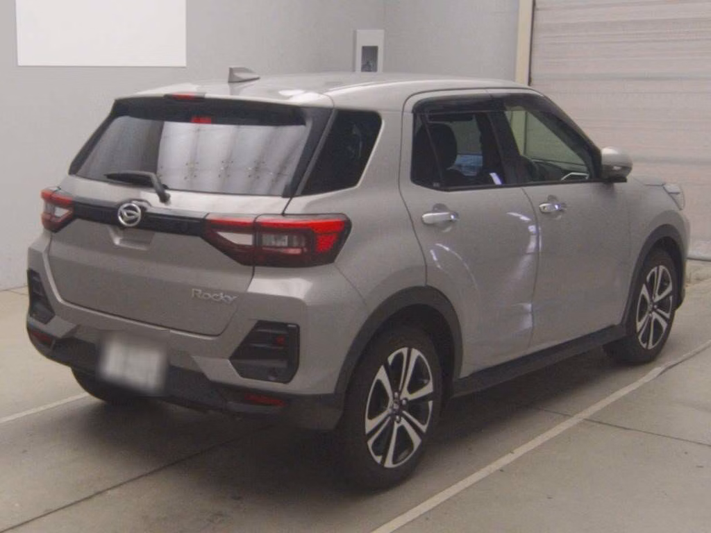 DAIHATSU ROCKY