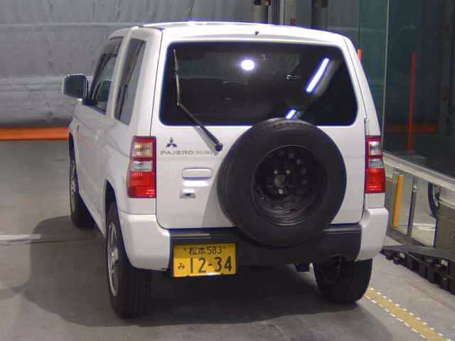 MITSUBISHI PAJERO MINI