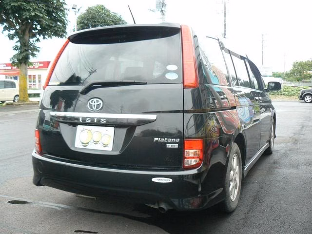 TOYOTA ISIS