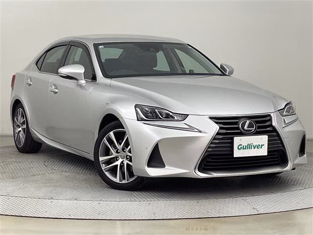 Lexus IS300h
