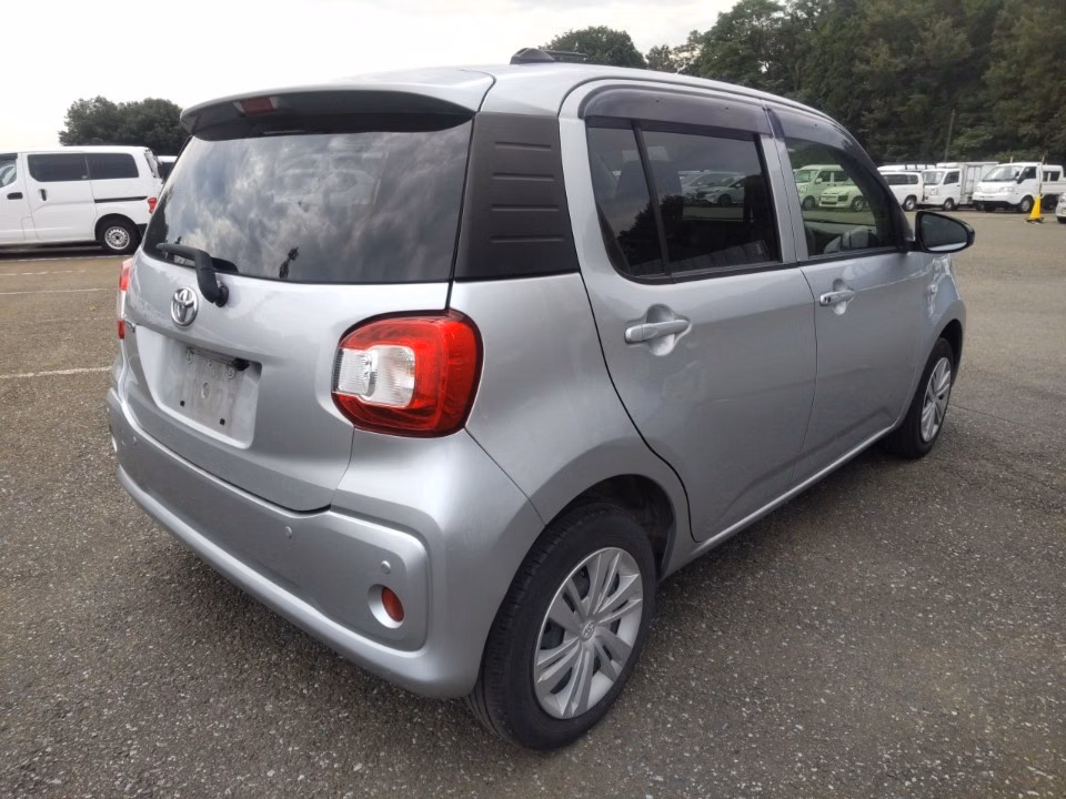 TOYOTA PASSO