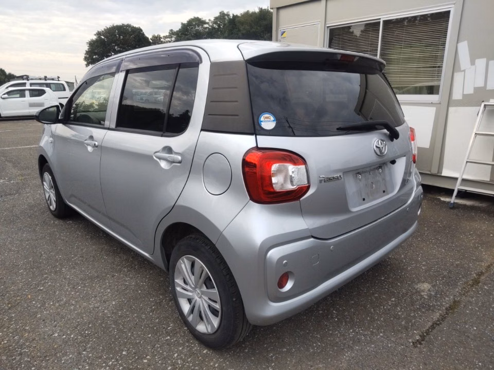 TOYOTA PASSO