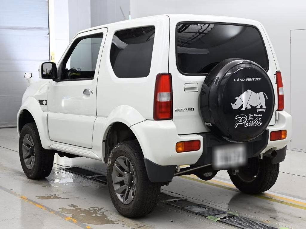 SUZUKI JIMNY SIERRA