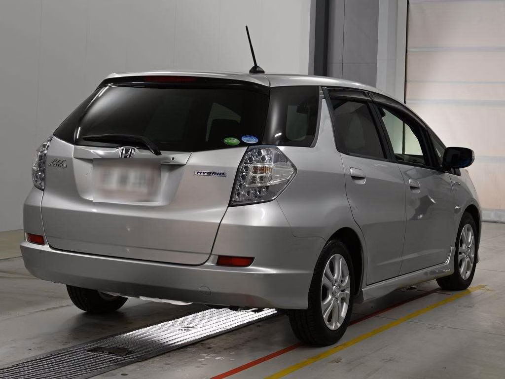 HONDA FIT SHUTTLE