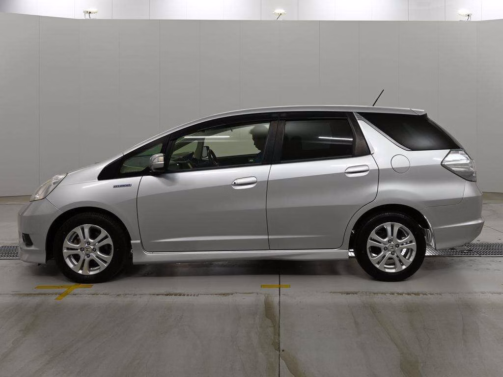 HONDA FIT SHUTTLE