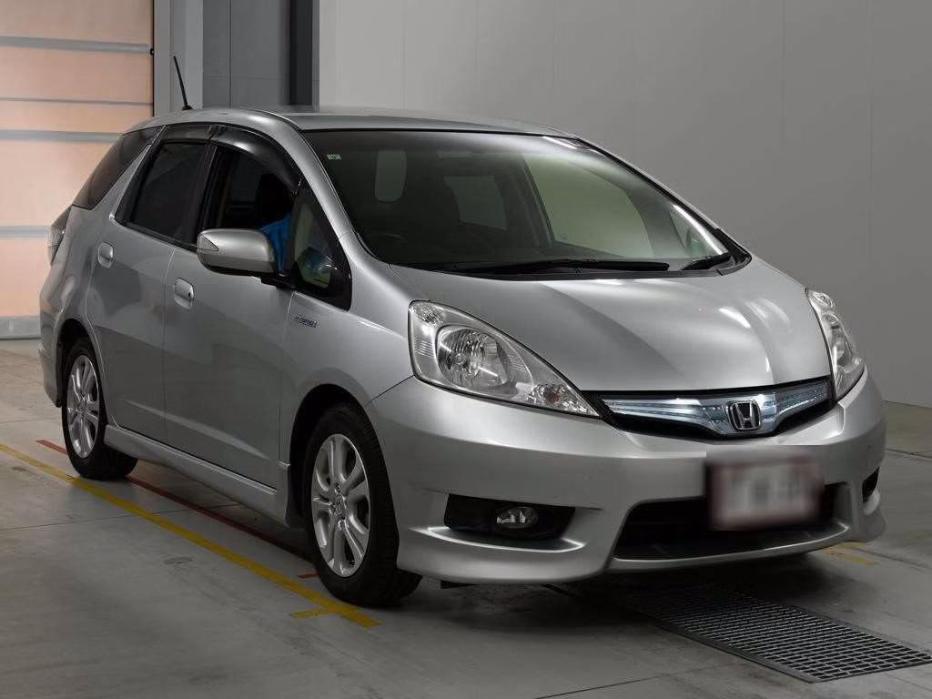HONDA FIT SHUTTLE