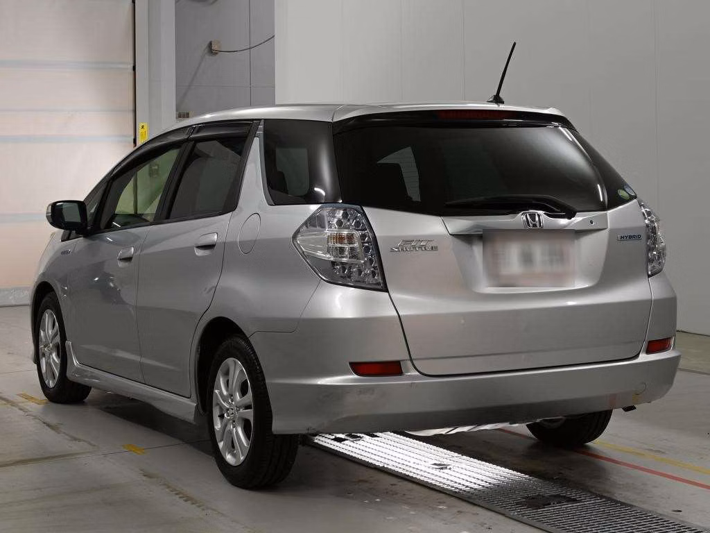 HONDA FIT SHUTTLE