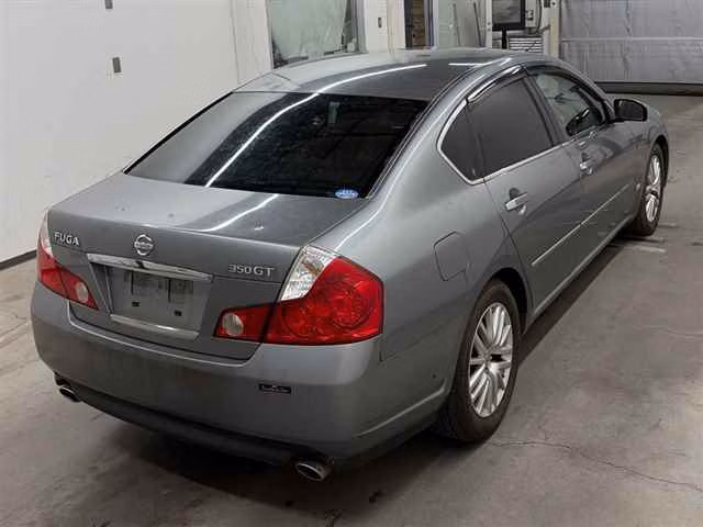 NISSAN FUGA