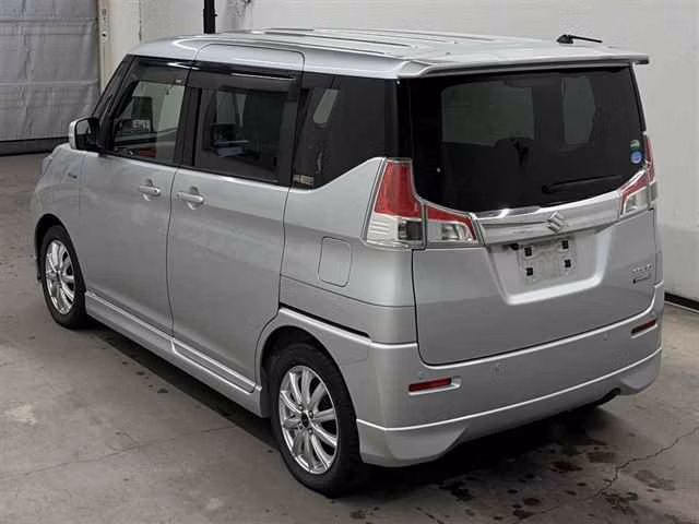 SUZUKI SOLIO
