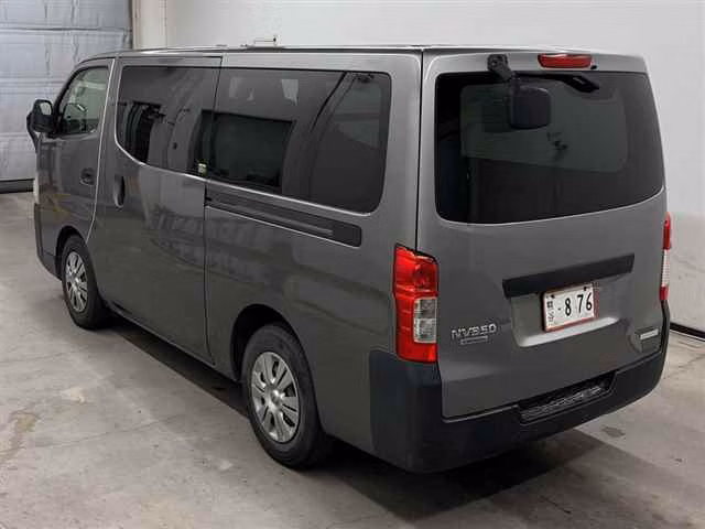 NISSAN NV350 CARAVAN