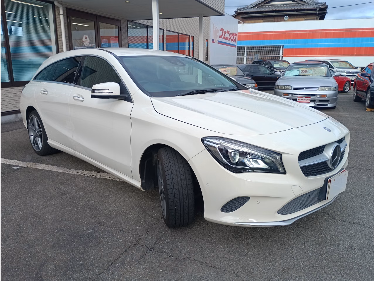 MERCEDES-BENZ CLA-CLASS