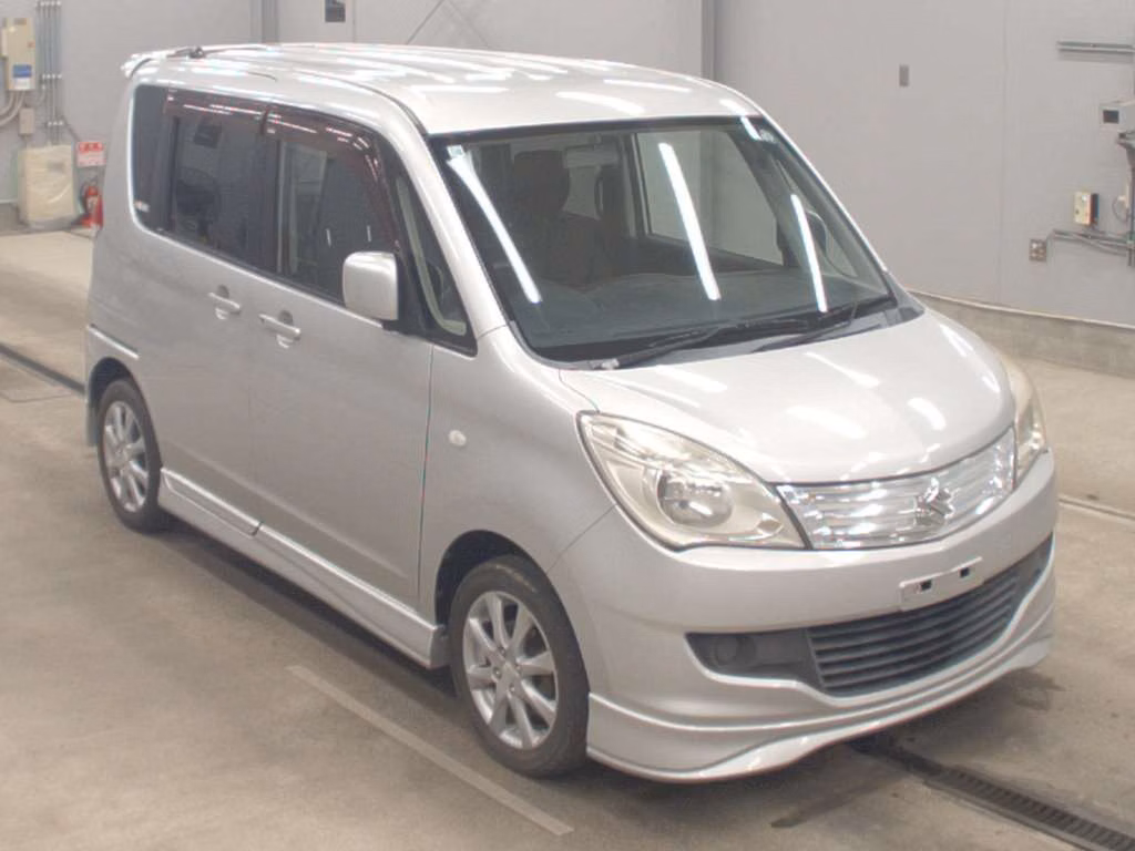 SUZUKI SOLIO