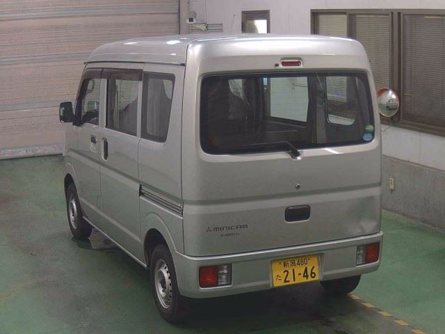 MITSUBISHI MINICAB