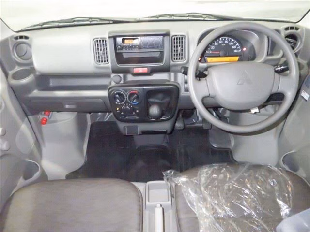 MITSUBISHI MINICAB