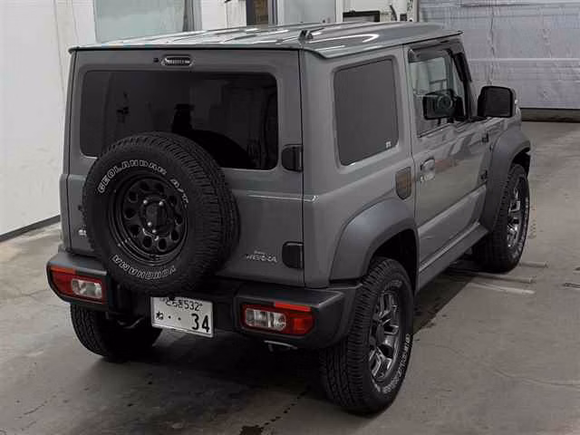 SUZUKI JIMNY SIERRA
