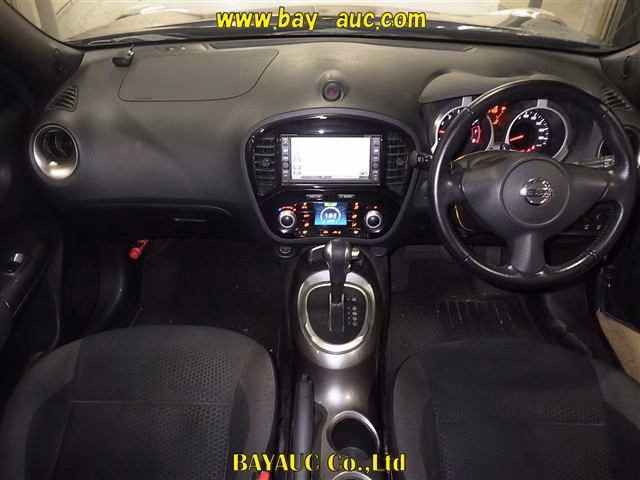 NISSAN JUKE