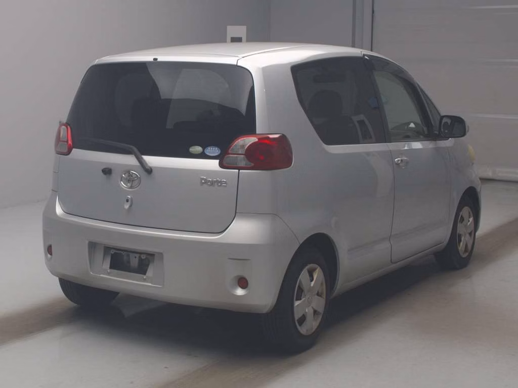 TOYOTA PORTE