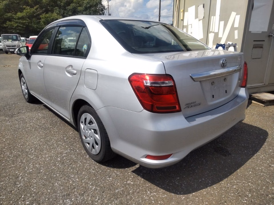TOYOTA COROLLA AXIO