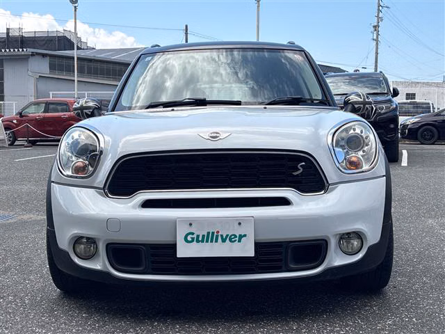 MINI CROSSOVER