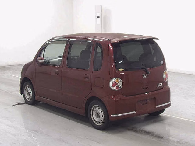 DAIHATSU MOVE LATTE