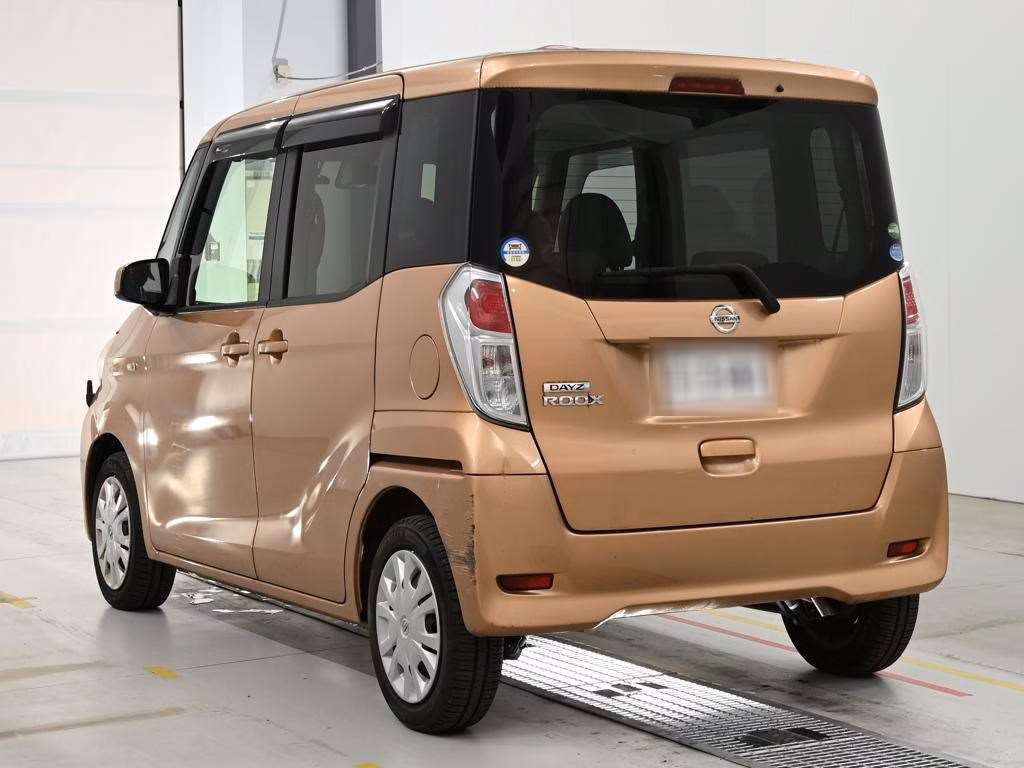 NISSAN DAYZ ROOX