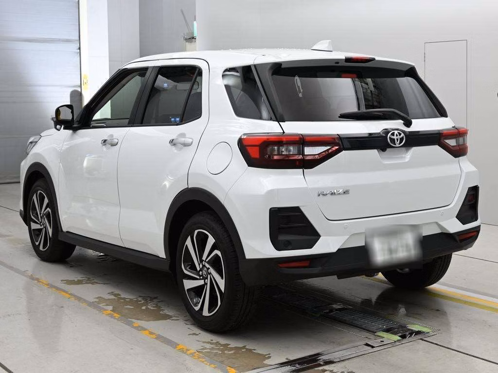 TOYOTA RAIZE