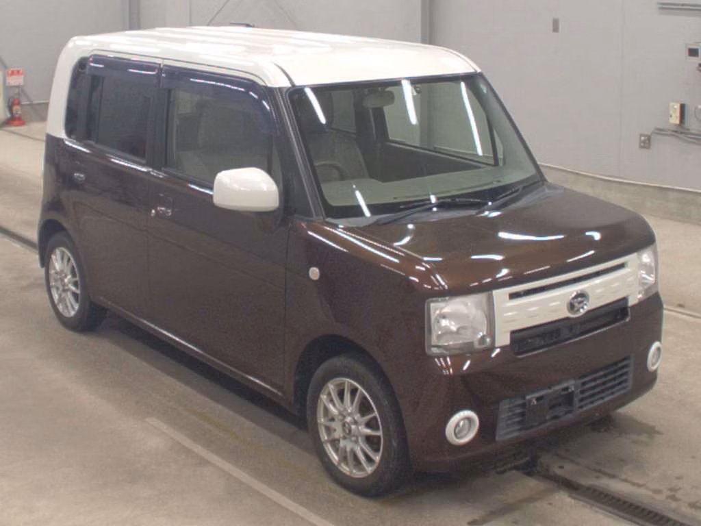 DAIHATSU MOVE CONTE