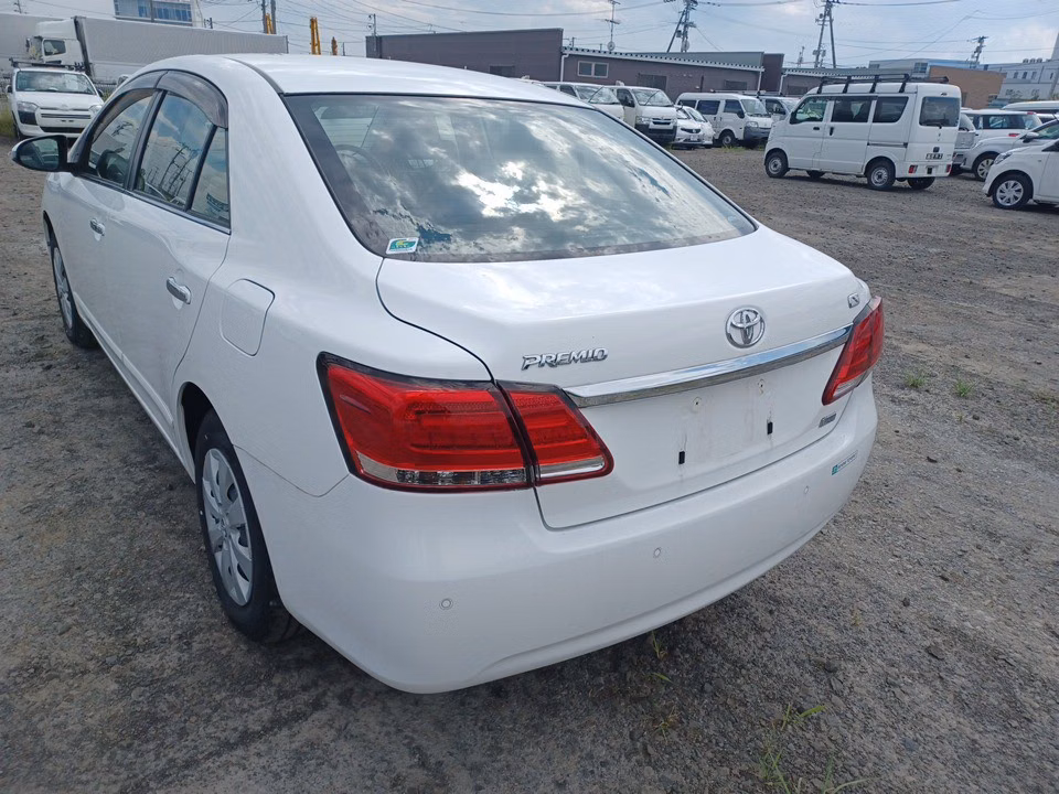 TOYOTA PREMIO