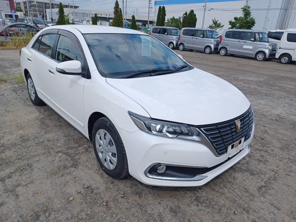 TOYOTA PREMIO