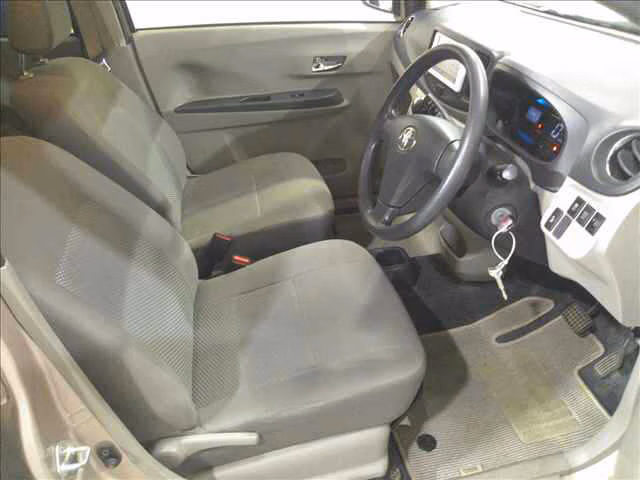 TOYOTA PIXIS EPOCH