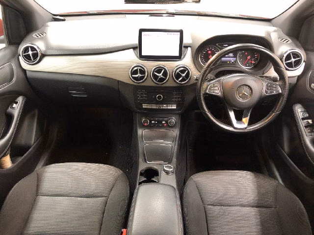 MERCEDES-BENZ B-CLASS