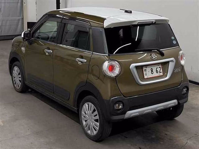DAIHATSU CAST