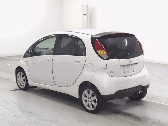 MITSUBISHI I