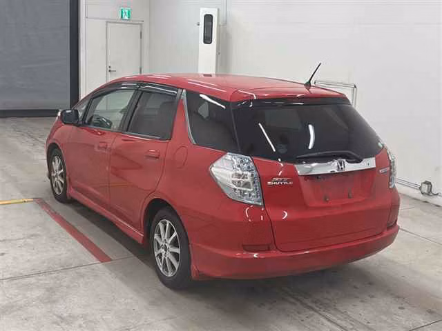 HONDA FIT SHUTTLE