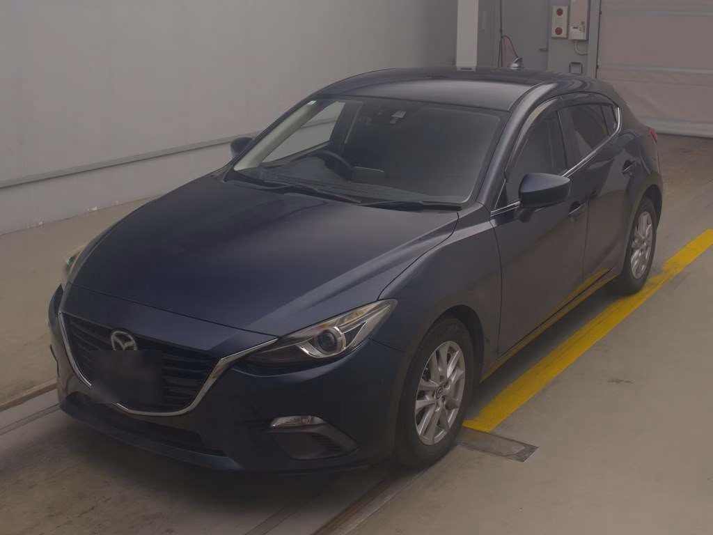 MAZDA AXELA