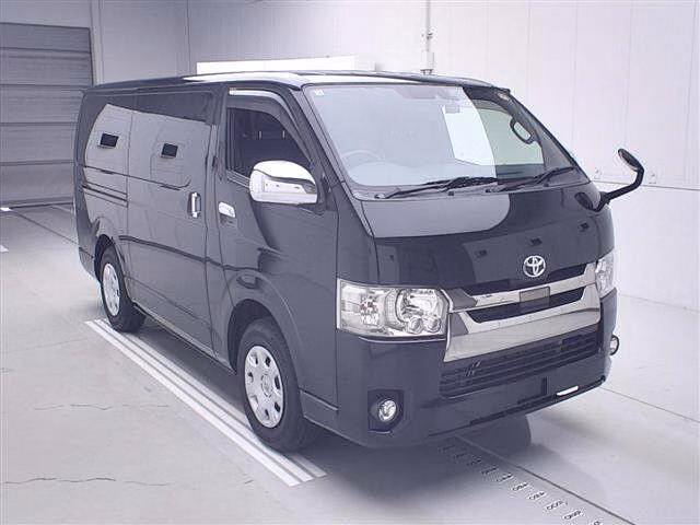 Toyota Regius Ace