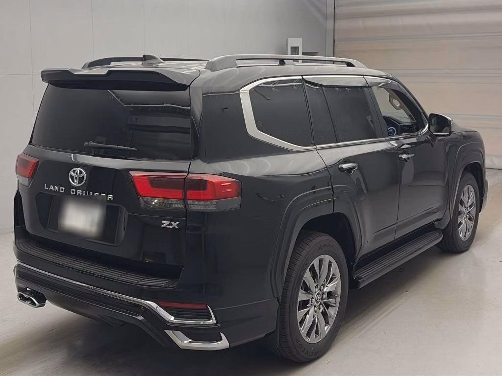 TOYOTA LAND CRUISER