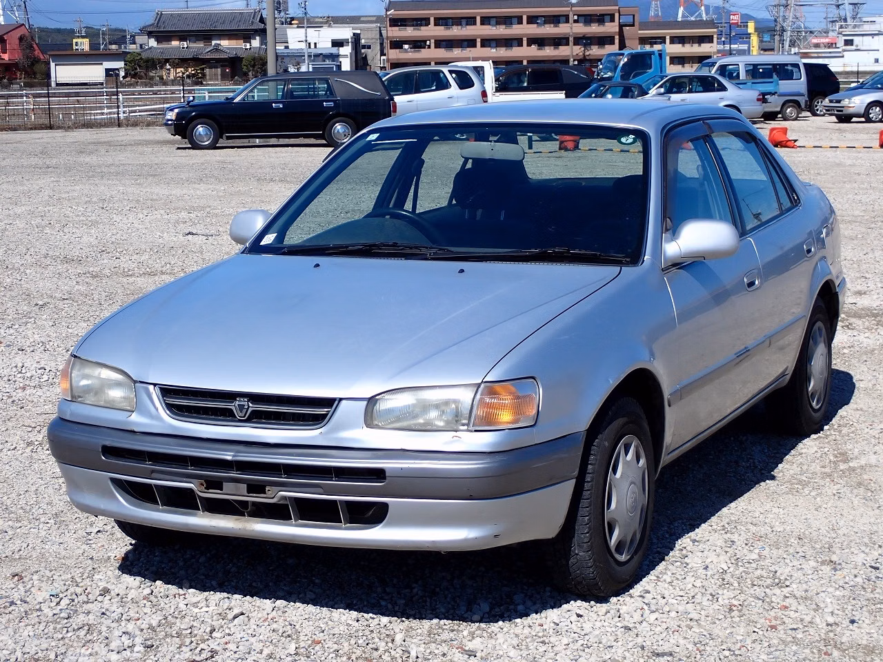 TOYOTA COROLLA