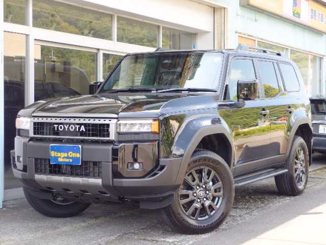 TOYOTA LAND CRUISER PRADO