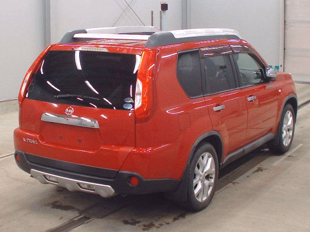 NISSAN X-TRAIL