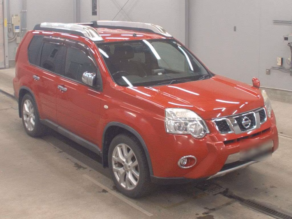 NISSAN X-TRAIL